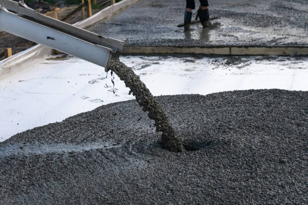 Best Concrete Driveway Installation in Metropolis, IL